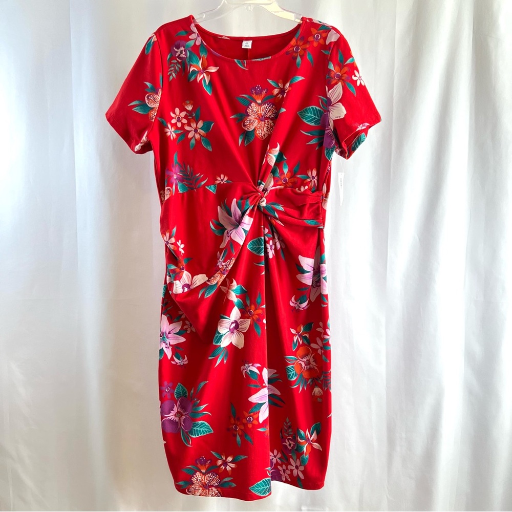NWT Old Navy Red Floral Twist-Front Sheath Dress Size 1X